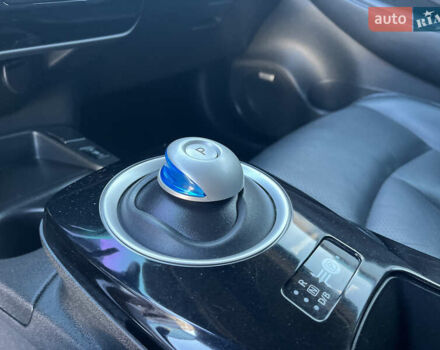 Чорний Ніссан Ліф, об'ємом двигуна 0 л та пробігом 164 тис. км за 8500 $, фото 24 на Automoto.ua