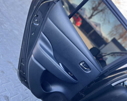 Чорний Ніссан Ліф, об'ємом двигуна 0 л та пробігом 164 тис. км за 8500 $, фото 36 на Automoto.ua