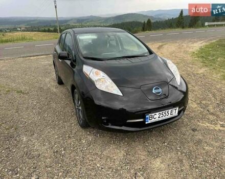 Черный Ниссан Лиф, объемом двигателя 0 л и пробегом 80 тыс. км за 7000 $, фото 9 на Automoto.ua