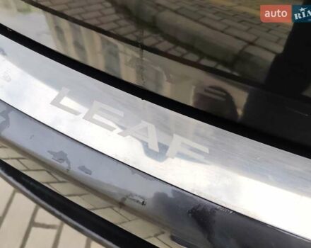 Чорний Ніссан Ліф, об'ємом двигуна 0 л та пробігом 120 тис. км за 6499 $, фото 17 на Automoto.ua