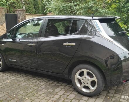 Черный Ниссан Лиф, объемом двигателя 0 л и пробегом 134 тыс. км за 6500 $, фото 4 на Automoto.ua