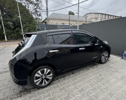 Чорний Ніссан Ліф, об'ємом двигуна 0 л та пробігом 95 тис. км за 7000 $, фото 2 на Automoto.ua