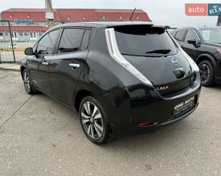 Черный Ниссан Лиф, объемом двигателя 0 л и пробегом 163 тыс. км за 7490 $, фото 2 на Automoto.ua