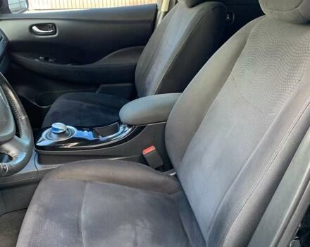 Чорний Ніссан Ліф, об'ємом двигуна 0 л та пробігом 130 тис. км за 7200 $, фото 23 на Automoto.ua