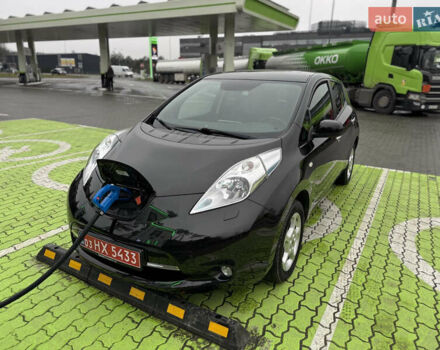 Черный Ниссан Лиф, объемом двигателя 0 л и пробегом 100 тыс. км за 6700 $, фото 22 на Automoto.ua