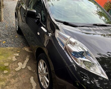 Черный Ниссан Лиф, объемом двигателя 0 л и пробегом 96 тыс. км за 8000 $, фото 1 на Automoto.ua