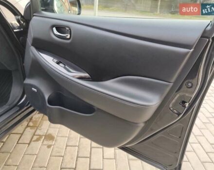 Чорний Ніссан Ліф, об'ємом двигуна 0 л та пробігом 120 тис. км за 6499 $, фото 69 на Automoto.ua