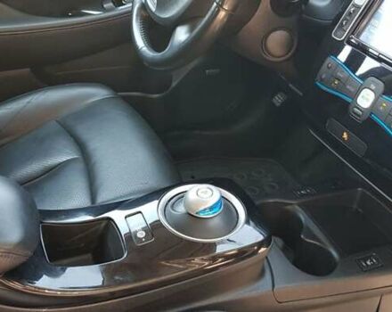 Чорний Ніссан Ліф, об'ємом двигуна 0 л та пробігом 172 тис. км за 10500 $, фото 14 на Automoto.ua