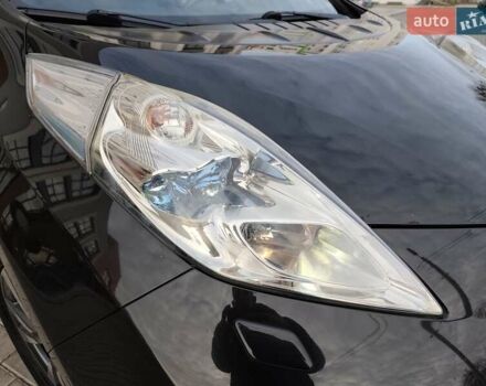 Чорний Ніссан Ліф, об'ємом двигуна 0 л та пробігом 120 тис. км за 6499 $, фото 6 на Automoto.ua