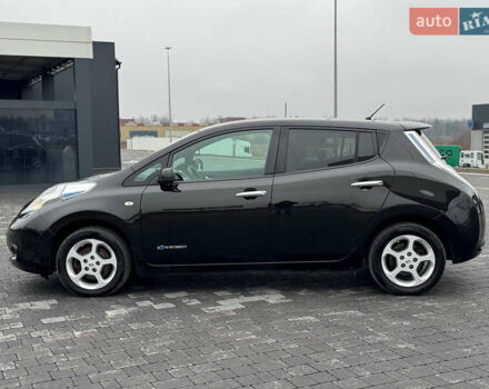 Черный Ниссан Лиф, объемом двигателя 0 л и пробегом 100 тыс. км за 6700 $, фото 16 на Automoto.ua