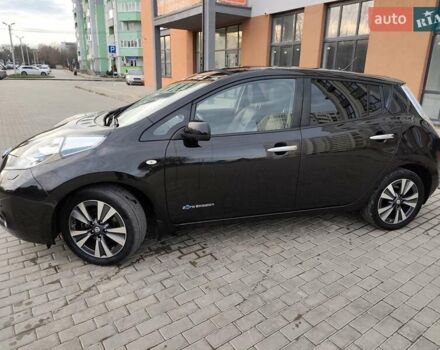 Чорний Ніссан Ліф, об'ємом двигуна 0 л та пробігом 120 тис. км за 6499 $, фото 14 на Automoto.ua