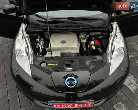 Черный Ниссан Лиф, объемом двигателя 0 л и пробегом 100 тыс. км за 6700 $, фото 24 на Automoto.ua