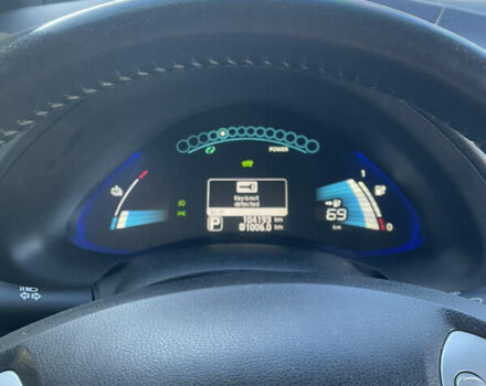 Черный Ниссан Лиф, объемом двигателя 0 л и пробегом 103 тыс. км за 9800 $, фото 17 на Automoto.ua