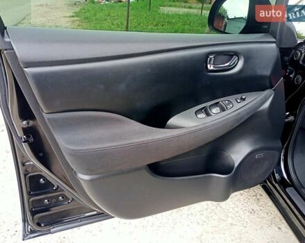 Чорний Ніссан Ліф, об'ємом двигуна 0 л та пробігом 70 тис. км за 7500 $, фото 52 на Automoto.ua