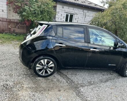 Чорний Ніссан Ліф, об'ємом двигуна 0 л та пробігом 96 тис. км за 6500 $, фото 4 на Automoto.ua