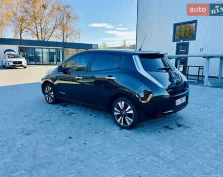 Чорний Ніссан Ліф, об'ємом двигуна 0 л та пробігом 164 тис. км за 8500 $, фото 6 на Automoto.ua