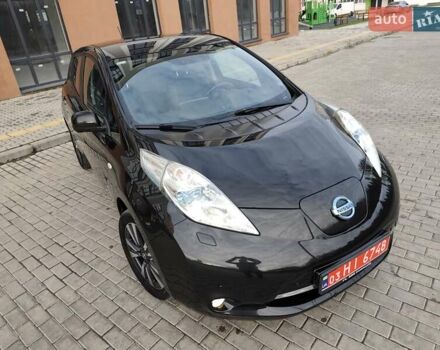 Чорний Ніссан Ліф, об'ємом двигуна 0 л та пробігом 120 тис. км за 6499 $, фото 4 на Automoto.ua