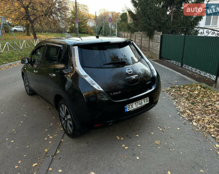 Черный Ниссан Лиф, объемом двигателя 0 л и пробегом 170 тыс. км за 6800 $, фото 2 на Automoto.ua