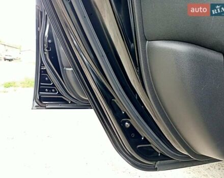 Чорний Ніссан Ліф, об'ємом двигуна 0 л та пробігом 70 тис. км за 7500 $, фото 62 на Automoto.ua