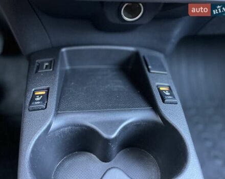 Черный Ниссан Лиф, объемом двигателя 0 л и пробегом 137 тыс. км за 8099 $, фото 24 на Automoto.ua