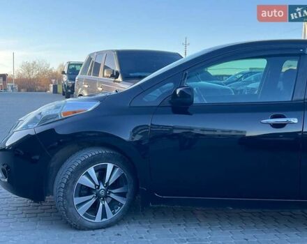 Черный Ниссан Лиф, объемом двигателя 0 л и пробегом 119 тыс. км за 7990 $, фото 2 на Automoto.ua