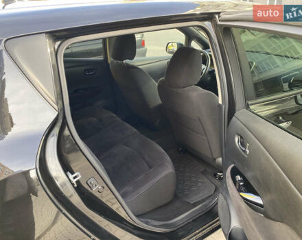 Черный Ниссан Лиф, объемом двигателя 0 л и пробегом 145 тыс. км за 7499 $, фото 17 на Automoto.ua