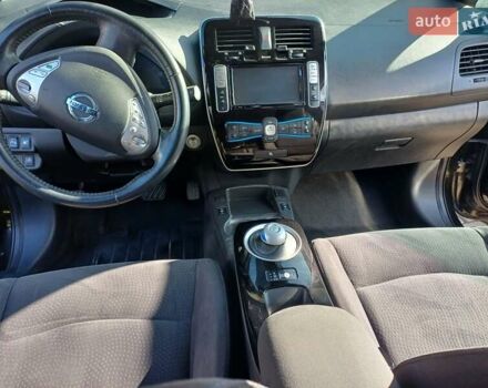Черный Ниссан Лиф, объемом двигателя 0 л и пробегом 89 тыс. км за 8150 $, фото 6 на Automoto.ua