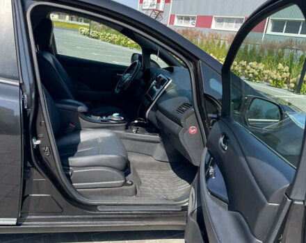 Чорний Ніссан Ліф, об'ємом двигуна 0 л та пробігом 136 тис. км за 7250 $, фото 9 на Automoto.ua