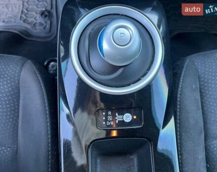 Черный Ниссан Лиф, объемом двигателя 0 л и пробегом 119 тыс. км за 7990 $, фото 30 на Automoto.ua