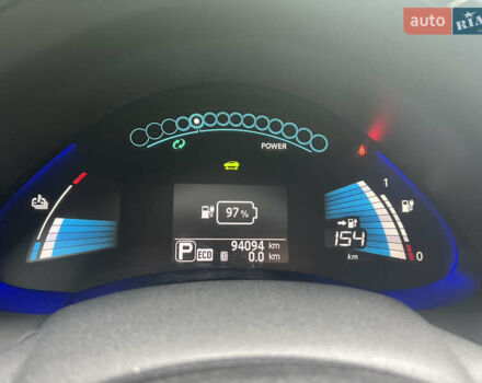 Чорний Ніссан Ліф, об'ємом двигуна 0 л та пробігом 94 тис. км за 6500 $, фото 16 на Automoto.ua