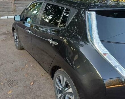 Черный Ниссан Лиф, объемом двигателя 0 л и пробегом 89 тыс. км за 8150 $, фото 16 на Automoto.ua