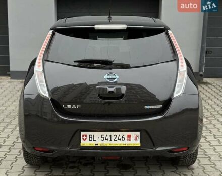 Черный Ниссан Лиф, объемом двигателя 0 л и пробегом 120 тыс. км за 6500 $, фото 11 на Automoto.ua