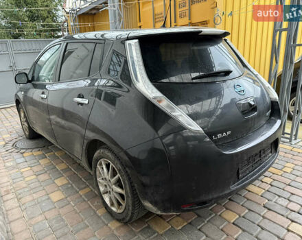 Черный Ниссан Лиф, объемом двигателя 0 л и пробегом 172 тыс. км за 7590 $, фото 7 на Automoto.ua