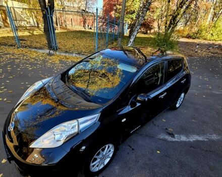 Черный Ниссан Лиф, объемом двигателя 0 л и пробегом 137 тыс. км за 7500 $, фото 10 на Automoto.ua