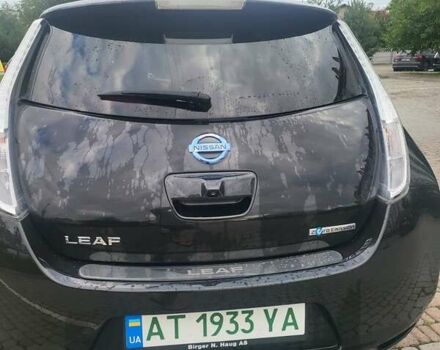 Чорний Ніссан Ліф, об'ємом двигуна 0 л та пробігом 140 тис. км за 9500 $, фото 1 на Automoto.ua