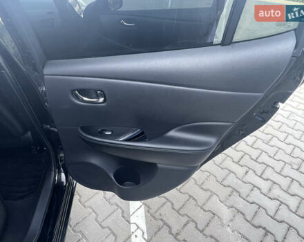 Чорний Ніссан Ліф, об'ємом двигуна 0 л та пробігом 94 тис. км за 6500 $, фото 13 на Automoto.ua