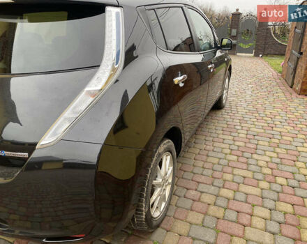 Черный Ниссан Лиф, объемом двигателя 0 л и пробегом 124 тыс. км за 7200 $, фото 3 на Automoto.ua