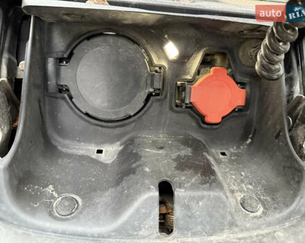 Черный Ниссан Лиф, объемом двигателя 0 л и пробегом 172 тыс. км за 7590 $, фото 40 на Automoto.ua