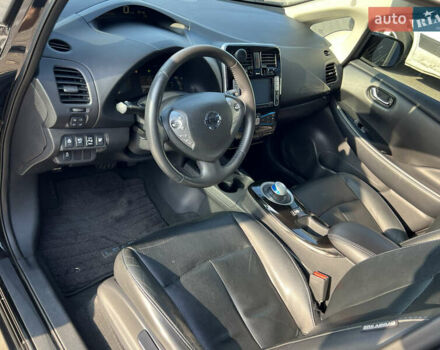 Чорний Ніссан Ліф, об'ємом двигуна 0 л та пробігом 94 тис. км за 6500 $, фото 7 на Automoto.ua