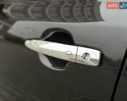 Черный Ниссан Лиф, объемом двигателя 0 л и пробегом 120 тыс. км за 6500 $, фото 21 на Automoto.ua