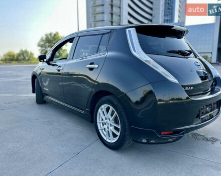 Чорний Ніссан Ліф, об'ємом двигуна 0 л та пробігом 91 тис. км за 9700 $, фото 4 на Automoto.ua