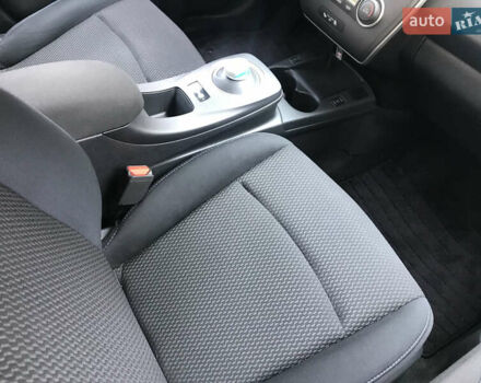 Черный Ниссан Лиф, объемом двигателя 0 л и пробегом 99 тыс. км за 7999 $, фото 8 на Automoto.ua