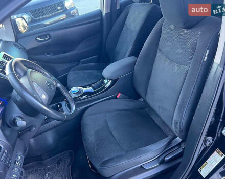 Черный Ниссан Лиф, объемом двигателя 0 л и пробегом 119 тыс. км за 7990 $, фото 16 на Automoto.ua