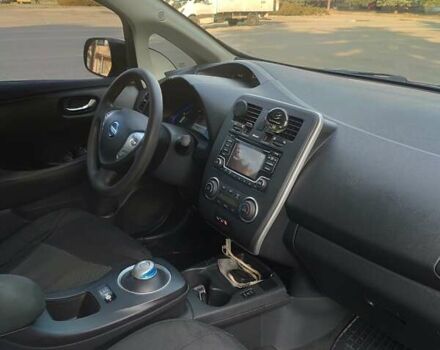 Черный Ниссан Лиф, объемом двигателя 0 л и пробегом 139 тыс. км за 7600 $, фото 6 на Automoto.ua