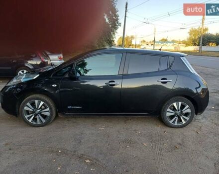 Черный Ниссан Лиф, объемом двигателя 0 л и пробегом 89 тыс. км за 8150 $, фото 18 на Automoto.ua