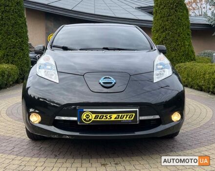 Черный Ниссан Лиф, объемом двигателя 30 л и пробегом 158 тыс. км за 6900 $, фото 1 на Automoto.ua
