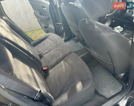 Черный Ниссан Лиф, объемом двигателя 0 л и пробегом 161 тыс. км за 7111 $, фото 17 на Automoto.ua