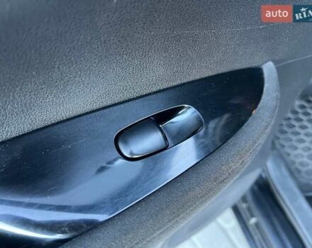 Черный Ниссан Лиф, объемом двигателя 0 л и пробегом 119 тыс. км за 7990 $, фото 36 на Automoto.ua