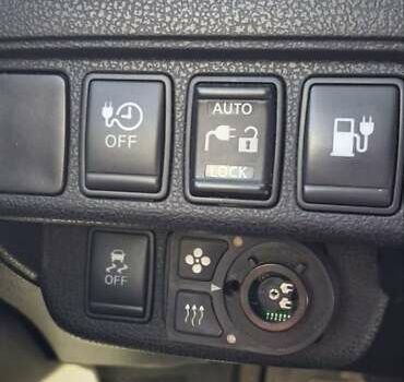 Чорний Ніссан Ліф, об'ємом двигуна 0 л та пробігом 156 тис. км за 8000 $, фото 20 на Automoto.ua