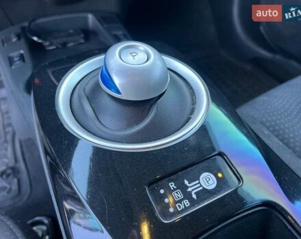 Черный Ниссан Лиф, объемом двигателя 0 л и пробегом 119 тыс. км за 7990 $, фото 31 на Automoto.ua